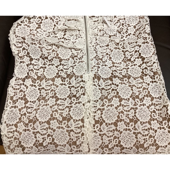 SELF-PORTRAIT LACE EMBELLISHED MIDI DRESS SS/2022 COLLECTION - Picture 8 of 8